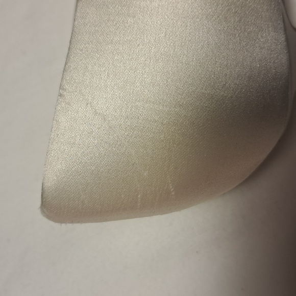 BADGLEY MISCHKA - Picture 4 of 5